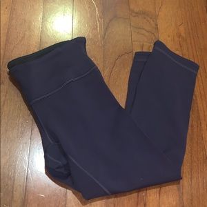 Lululemon reversible crops